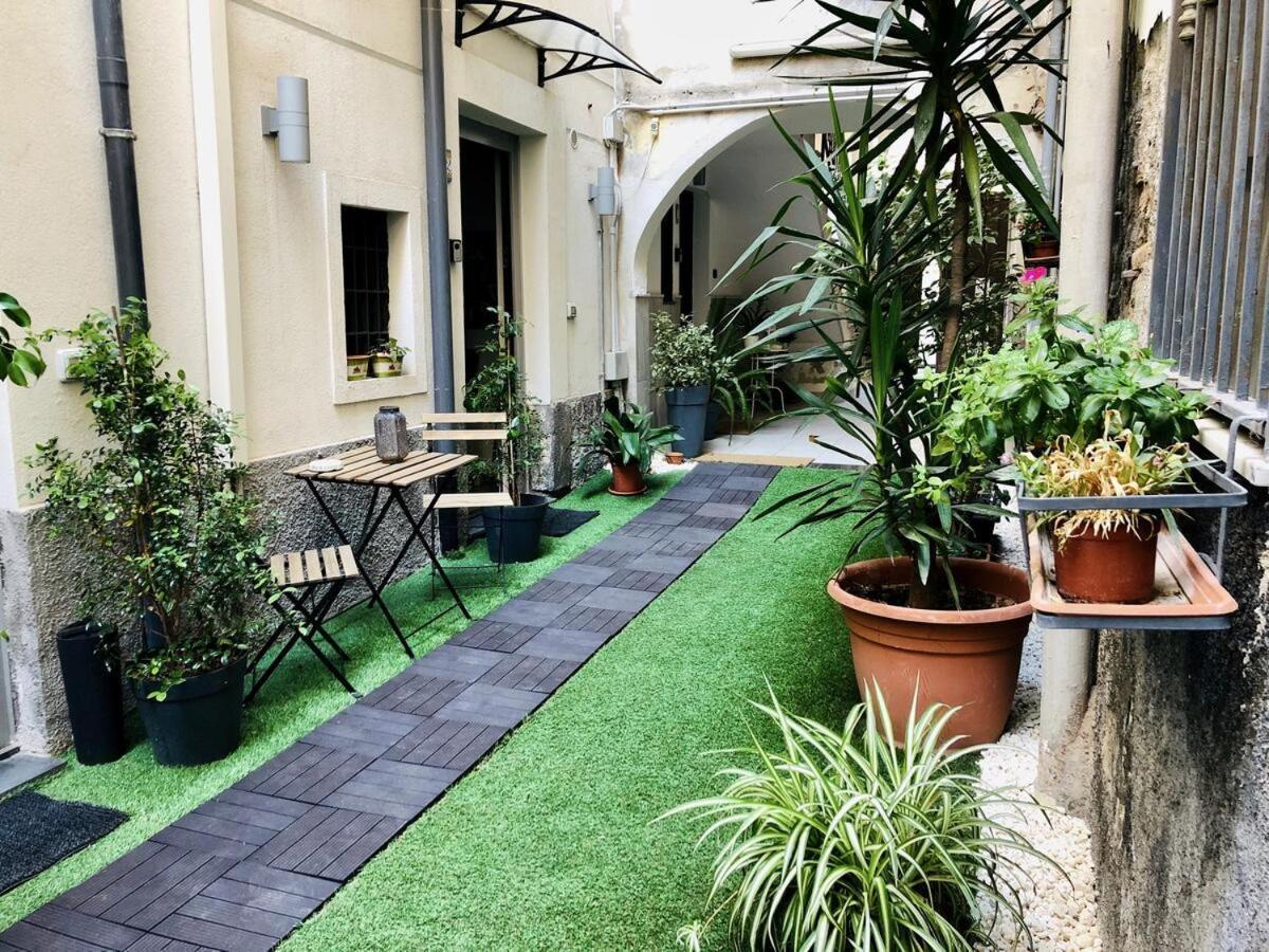 Loft Lava Stone Villa Catania Esterno foto